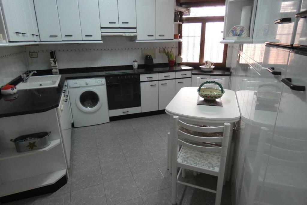 Apartamento Bilbao Santutxuアパートメント エクステリア 写真